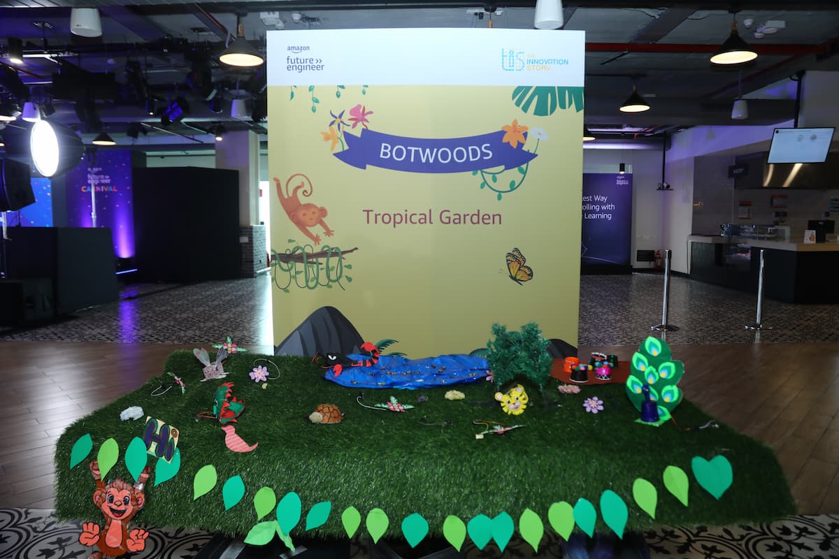 amazon-think-big-science-carnival-7