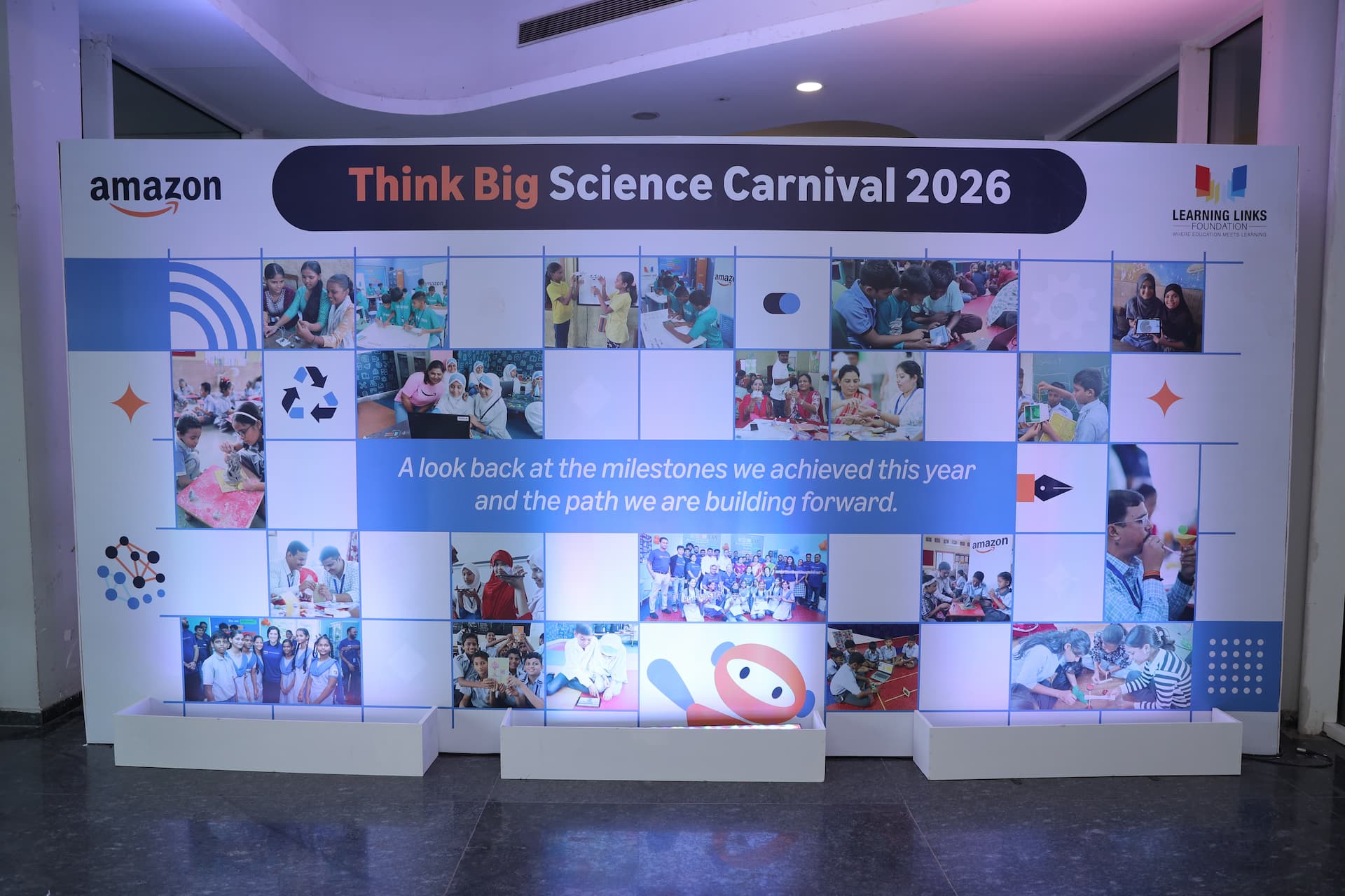 Amazon-Think-Big-Science-Carnival-14